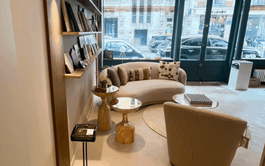 Boutique – rue Poussin